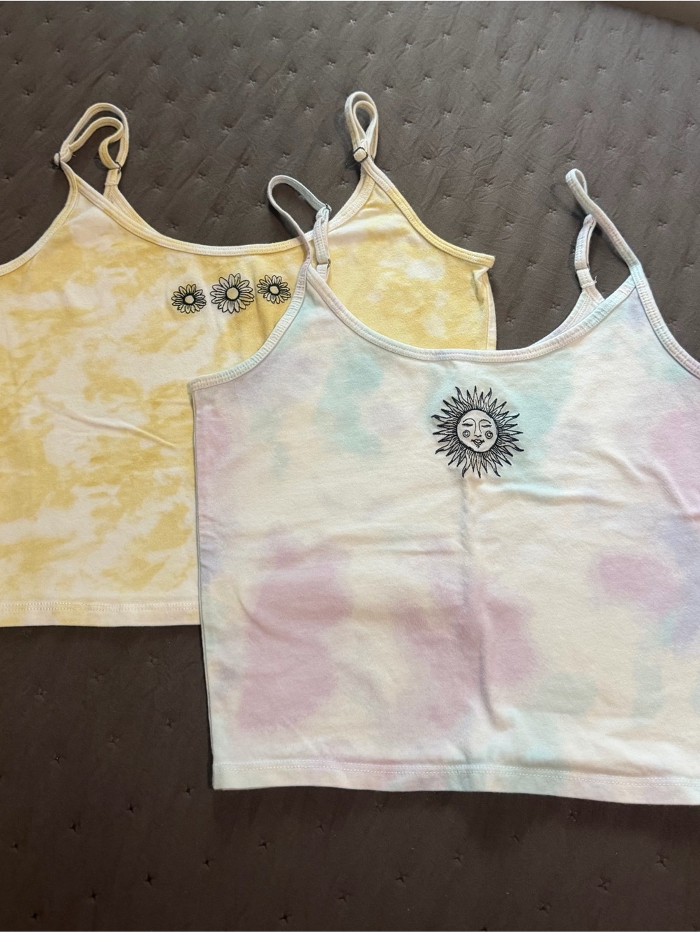 Sun & Daisy Tie-Dye Hollister Cami Tank Top Duo